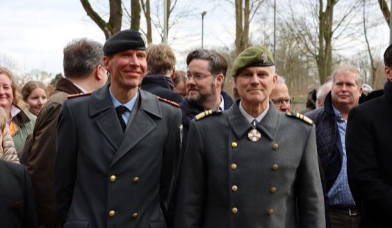 Commander of the Finnish Army, Lieutenant General Pasi Välimäki and Chief of the German Army, Lieutenant General Dr. Christian Freuding